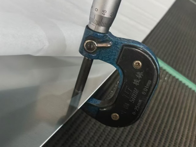 Why Stainless Steel 301 (SS301) is the Best Material Choice for Blender Blades